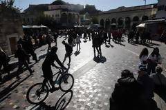 Πού εντοπίστηκαν τα 4.345 νέα κρούσματα σήμερα. Ο χάρτης της διασποράς