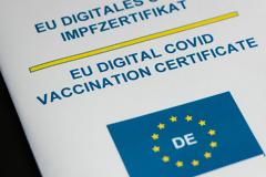 Στους εννέα μήνες το πιστοποιητικό εμβολιασμού της Ε.Ε.