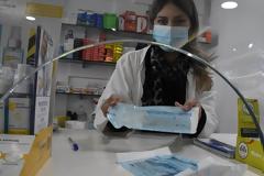 Από σήμερα η διάθεση των δωρεάν self test στους πολίτες για τα ρεβεγιόν