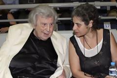 Μαργαρίτα Θεοδωράκη: «Ο Μίκης Θεοδωράκης σάπιζε πάνω σε ένα κρεβάτι, ήταν βασανιστήριο»