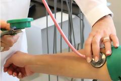 Υπέρταση: Νέα θεραπεία με τετραπλό συνδυαστικό χάπι