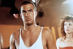 H Kelly LeBrock μιλάει για τον πρώην σύζυγό της Steven Seagal: Τον λυπάμαι, είναι μια τραγωδία του Χόλιγουντ