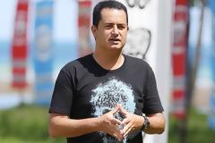 Η λύση του Ατζούν για να κρατά το «Survivor» υψηλό μέσο όρο τηλεθέασης!