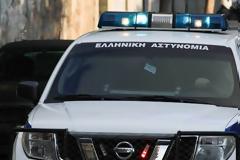 Άγιος Παντελεήμονας: Άνδρας κρατά όμηρο τη σύντροφό του - Απειλεί να ανατιναχθεί με φιάλη υγραερίου