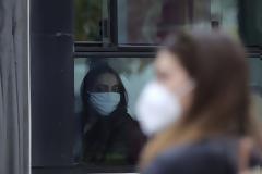 Florona - Delmicron: Ποιοι κινδυνεύουν περισσότερο από συλλοιμώξεις
