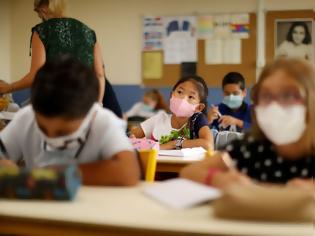 Φωτογραφία για Κοροναϊός - Γαλλία: Άνοιξαν και πάλι τα σχολεία, τι εξετάζεται για το εμβολιαστικό πάσο