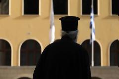 Εύβοια: Kατέρρευσε ιερέας την ώρα της Θείας λειτουργίας στη Χαλκίδα