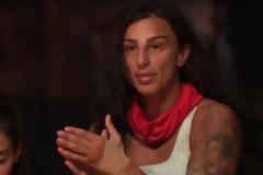 Χαλασμός στο Survivor: «Δεν μπορώ να δεχτώ ότι ερωτοτροπούσαν μέσα στην πισίνα»
