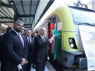 Φωτογραφία για Το τρένο Κωνσταντινούπολη-Τεχεράνη-Ισλαμαμπάντ θα συνεχίσει να λειτουργεί καθησυχάζει την Τουρκία
