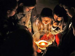 Φωτογραφία για Πρόσκληση για Σεμινάριο με θέμα Κοσμολογία με Απλά Υλικά