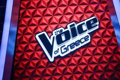 Ανανεώνεται και… μετακομίζει το «The Voice»