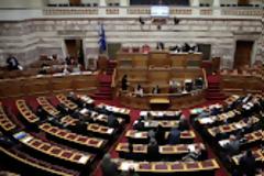 ΠΦΣ: Κατατέθηκε το νομοσχέδιο για παρατάσεις έως 31/12 και αντιγριπικά χωρίς συνταγή