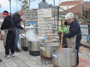 Φωτογραφία για Με επιτυχία η 20η Γιορτή τσιγαρίδας στις Φυτείες (φωτο -βιντεο)