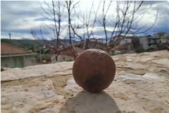 Μαρία Ν. Αγγέλη: -AΣΤΡΑΠΟΒΟΛΟΣ. «Αν δεν αστράψει δεν βροντά  κι αν δεν βροντά δεν βρέχει»