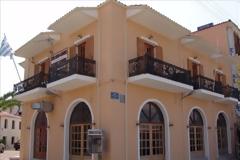 Κώστας Θ. Τριαντακωνσταντής:  Ερωτήματα στο Δήμαρχο και Αντιδήμαρχο για τις ΑΠΕΥΘΕΙΑΣ ΑΝΑΘΕΣΕΙΣ.