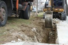 ΑΡΗΣ ΜΠΙΤΣΩΡΗΣ : ΔΙΕΛΕΥΣΕΙΣ ΚΑΛΩΔΙΩΝ ΕΝΤΟΣ ΟΙΚΙΣΜΩΝ