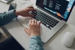 Voucher για laptop και tablet: Πότε τα αποτελέσματα