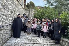 Το Κατηχητικό Σχολείο του Ιερού Ναού Αγίου Αθανασίου στο Χιονοδρομικό Κέντρο του Ανήλιου Μετσόβου.