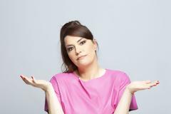 Η Κατερίνα Ζαρίφη οδεύει προς πρωινό...