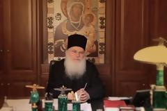 13605 - Γέροντας Εφραίμ Βατοπαιδινός: «Στην Κύπρο την αέρινη τη γη, ζει η αγνή ψυχή;»