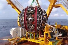 O ΔΗΜΟΚΡΙΤΟΣ ΑΠΟΚΑΛΥΨΕ ΟΤΙ ΒΡΕΘΗΚΕ ΝΕΤΡΙΝΟ ΜΕ ΤΕΡΑΣΤΙΑ ΚΟΣΜΙΚΗ ΕΝΕΡΓΕΙΑ