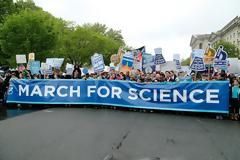 Φόβος και λογοκρισία στα αμερικάνικα επιστημονικά εργαστήρια