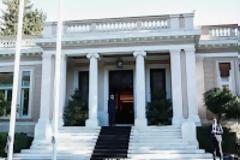 Παραμένει ο Άδωνις στο Υγείας