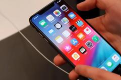 7 Tips ΓΙΑ ΝΑ ΜΗΝ ΥΠΕΡΘΕΡΜΑΝΘΕΙ ΤΟ ΚΙΝΗΤΟ ΣΟΥ ΣΤΟΝ ΚΑΛΟΚΑΙΡΙΝΟ ΗΛΙΟ