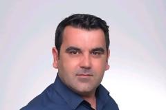 Πρόεδρε του Δημοτικού Συμβουλίου κ Παξινέ  εφαρμόστε τη νομοθεσία.  Κυρίες και Κύριοι Δημοτικοί Σύμβουλοι   σταθείτε στο ύψος των περιστάσεων.  ΔΕΝ ΠΑΕΙ ΑΛΛΟ