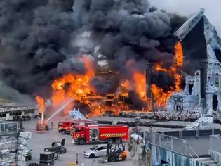 Φωτογραφία για Παρανάλωμα του πυρός η κεντρική σκηνή της Tomorrowland στο Βέλγιο