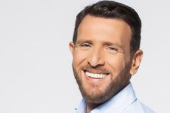 Νέα ψυχαγωγική εκπομπή στο OPEN με παρουσιαστή τον Θανάση Πάτρα – Σε εξέλιξη τα δοκιμαστικά με πρόσωπα-έκπληξη