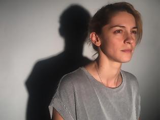 Φωτογραφία για Άγιος έρωτας: Η Γιούλικα Σκαφιδά εισβάλλει στον δεύτερο κύκλο της σειράς