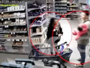 Φωτογραφία για Σε φαρμακείο στον Πειραιά η αρπαγή του μωρού που βρέθηκε αργτότερα σε καρότσι σούπερ μάρκετ στην Ακρόπολη