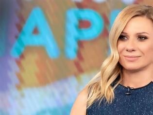 Φωτογραφία για Η Κατερίνα Καραβάτου ολοκληρώνει σήμερα το «Καλοκαίρι Παρέα» – Σχέδια για τη νέα Μεσημεριανή Παρέα του ΣΚ...