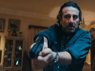 Φωτογραφία για ΓΙΑΤΙ ΡΕ ΠΑΤΕΡΑ;» : Η πιο απρόβλεπτη κωμωδία μυστηρίου έρχεται στον ΑΝΤ1