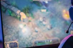 AMD: ΤΡΕΙΣ X3D ΕΠΕΞΕΡΓΑΣΤΕΣ ΕΣΠΑΣΑΝ ΤΟ ΦΡΑΓΜΑ 1.000 FPS ΣΕ ΑΠΑΙΤΗΤΙΚΑ ΠΑΙΝΙΔΙΑ