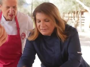 Φωτογραφία για Η Αργυρώ Μπαρμπαρίγου στο βρετανικό MasterChef - Ο ημιτελικός γυρίστηκε στην Ελλάδα