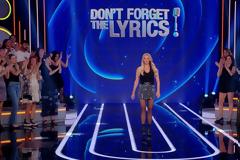 Αυτά τα νούμερα έκανε στην πρεμιέρα του το Don’t Forget the Lyrics