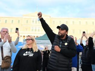 Φωτογραφία για Αναμένεται έγκριση του αιτήματος του Πάνου Ρούτσι για τοξικολογικές εξετάσεις μετά από εκταφή της σορού του γιου του
