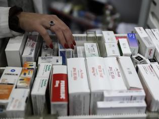 Φωτογραφία για Γιατί καθυστερεί η διάθεση φαρμάκων υψηλού κόστους στα φαρμακεία της γειτονιάς