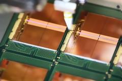 ΑΥΞΑΝΟΝΤΑΙ ΟΙ ΤΙΜΕΣ ΣΕ ΜΝΗΜΕΣ RAM ΚΑΙ ΑΠΟΘΗΚΕΥΣΗ ΛΟΓΩ ΤΩΝ Α.Ι. DATA CENTERS