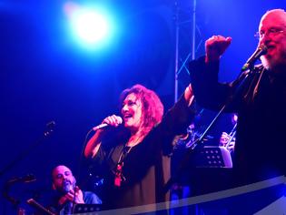 Φωτογραφία για ΕΡΤ1 – «Σήκω ψυχή μου, δώσε ρεύμα…»: Η μουσική παράσταση του Διονύση Σαββόπουλου στο «Κύτταρο»