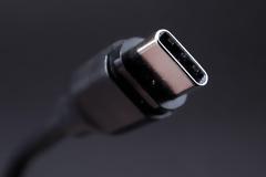 ΥΠΟΡΕΩΤΙΚΗ ΤΥΠΟΠΟΙΗΣΗ ΓΙΑ ΚΟΙΝΝΕΣ ΦΟΡΤΙΣΤΕΣ ΣΤΗΝ Ε.. ΓΙΑ USB-C ΤΡΟΦΟΔΟΤΙΚΑ ΜΕΡΙτο 2028