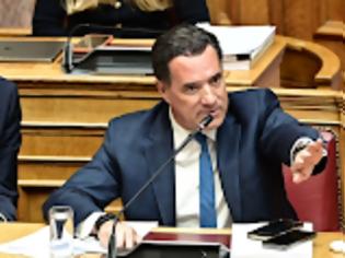 Φωτογραφία για Ψηφίστηκε το νομοσχέδιο για την Υγεία – Τι αλλάζει για τα φαρμακεία