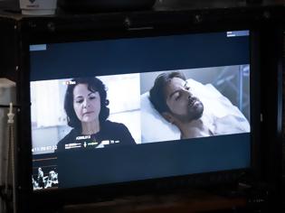 Φωτογραφία για Δείτε backstage φωτογραφίες απ' το πρώτο γύρισμα του Γιάννη Κουκουράκη στο «GRAND HOTEL»