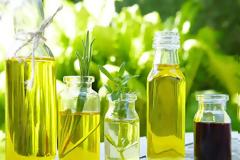 Ένα βοτανικό φαρμακείο στο ερμάριο της κουζίνας μας