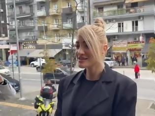 Φωτογραφία για Ιωάννα Τούνη: Ξέσπασε σε κλάματα έξω από το Δικαστήριο της Θεσσαλονίκης - Έχει βιαστεί ο ψυχισμός μου. Ζητώ δικαιοσύνη για μένα