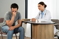 1 στους 10 Έλληνες δυσκολεύεται να πληρώσει τις δαπάνες για την Υγεία