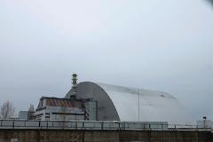 Εκτεταμένες Ζημιές στο Κέλυφος του Τσερνόμπιλ Μετά από Πλήγμα Drone, Προειδοποιεί η ΔΟΑΕ