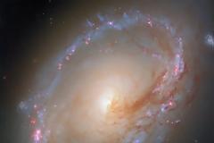 Ο ασύμμετρος γαλαξίας Μ 96